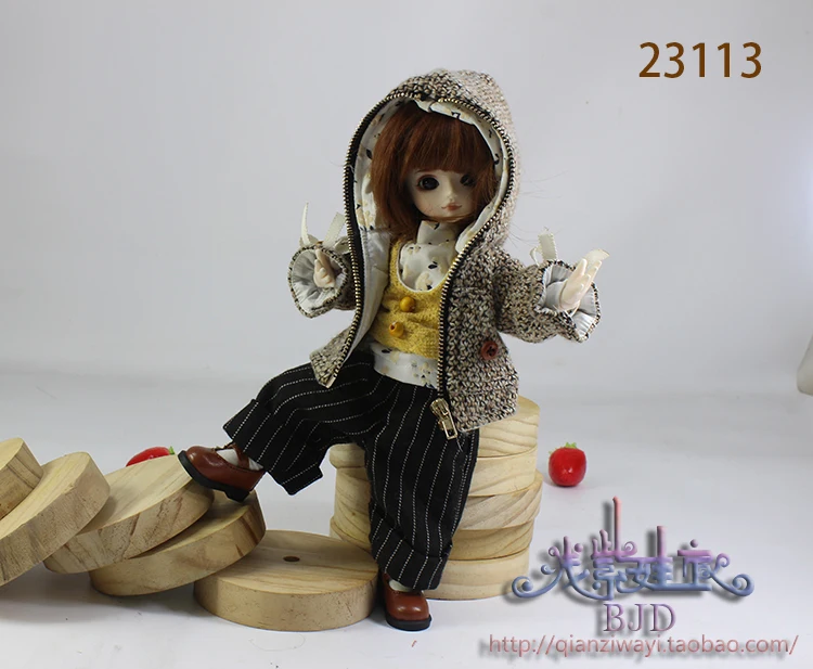 

1/6 1/4 1/3 scale BJD clothing accessories coat+sweater+pants or skirt set for BJD/SD doll,Not included doll,shoes,wig and other