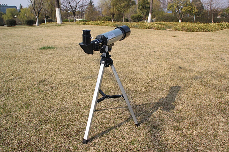 1PC New 300x70mm Refractive Astronomical Telescope 50mm Spotting Scope Aperture 150x Zoom Monocular A2041