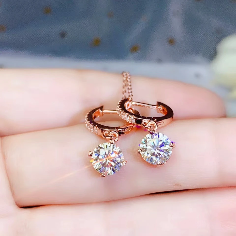 dazzling moissanite earrings with attractive character for women jewelry shiny gem 6.5x6.5mm size 1carat each real 925 silver