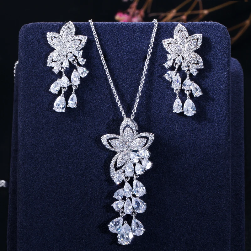 CWWZircons 2024 New Arrival Cubic Zirconia Tassel Drop Flower Earrings and Pendant Necklace Fashion Ladies Jewelry Sets T334