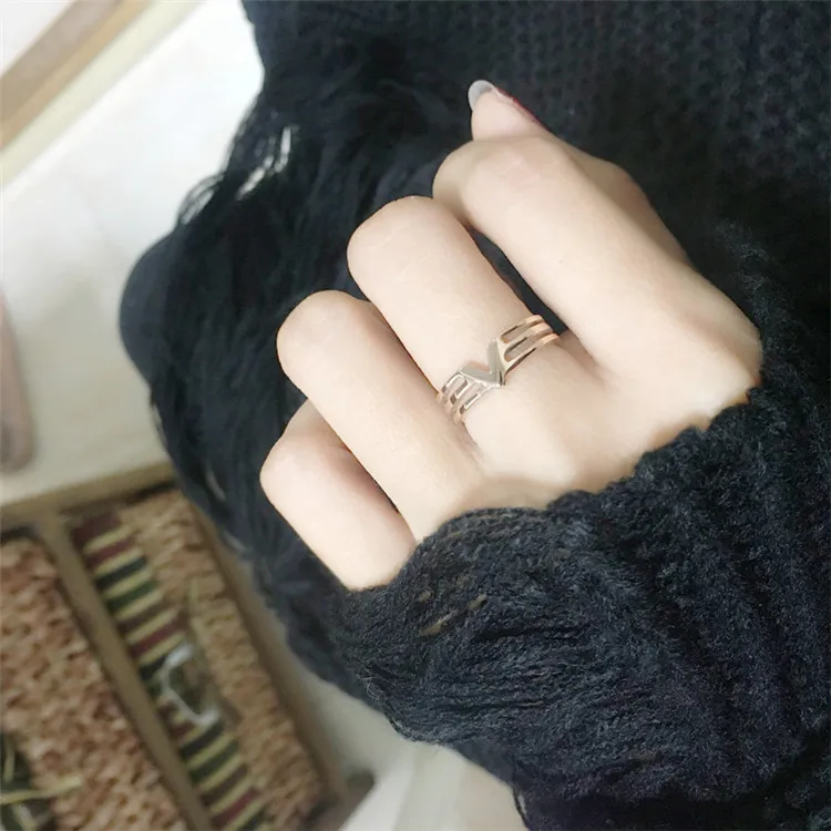 YUN RUO Modern Fashion Rose Gold Color V Shape Ring Lady\'s Christmas Gift for Woman Fashion Titanium Steel Jewelry Never Fade