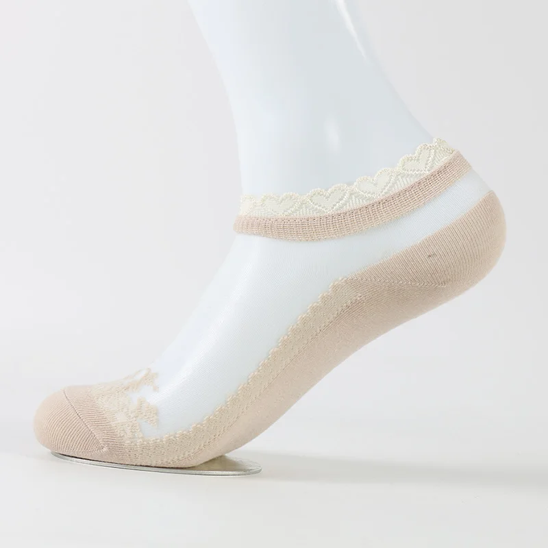 DONG AI Fashion Lace Classical Lace Female Glass Silk Socks Love Flower Grils Beautiful Short Thin Transparent Sox Meias