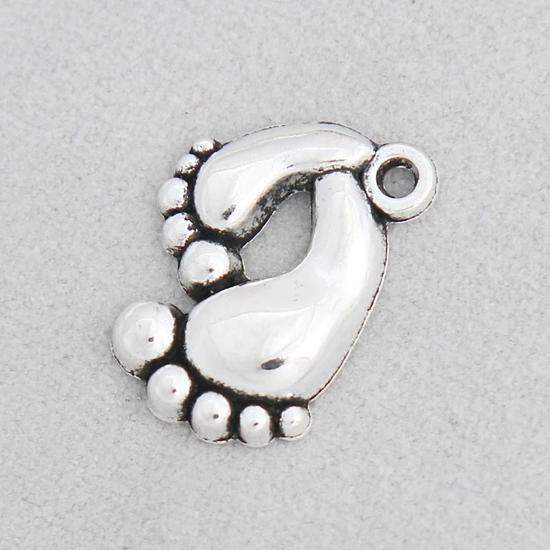 RAINXTAR Alloy Antique Silver Color Baby Feet Charms Mother's Day Baby Love Mom Charms 13*20mm 20pcs AAC1858