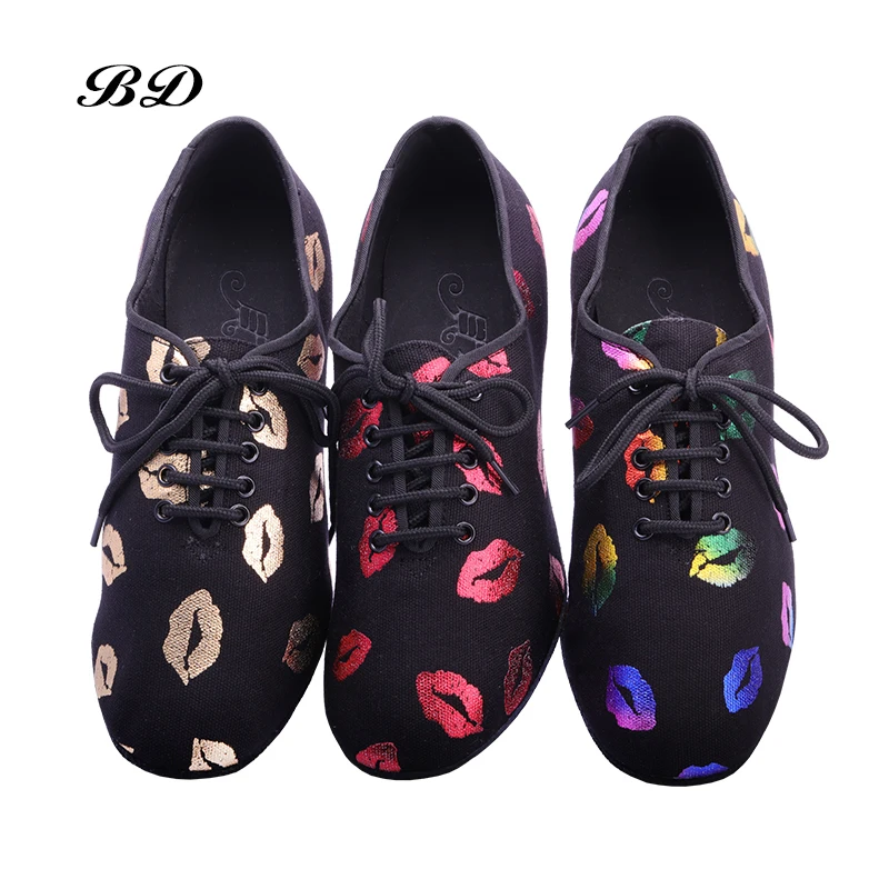 2019 NEW Red lips Latin Dance Shoes Sneakers WOMEN SHOES Jazz Modern Shoe GIRL Non-slip Soft Sole  Heel 5 cmP BD T1-B Ballroom