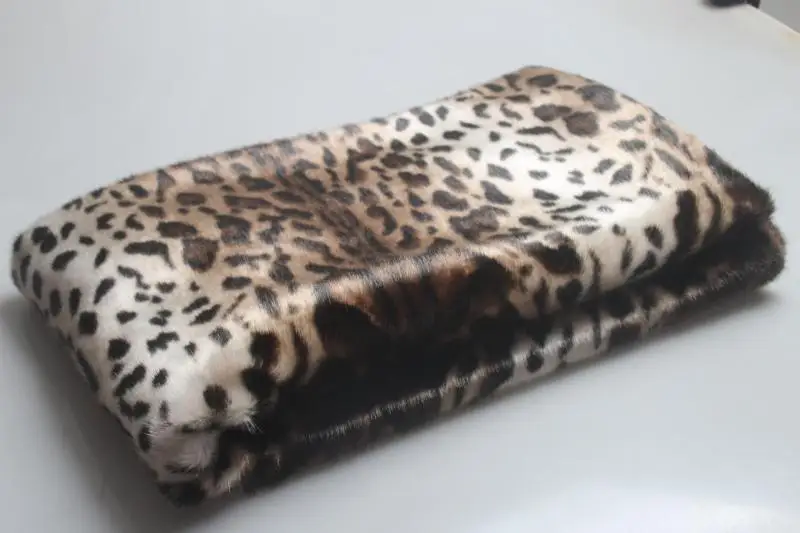 high grade leopard point rabbit fur fabric for patchwork,velvet imitation pelliccia faux fur fabric