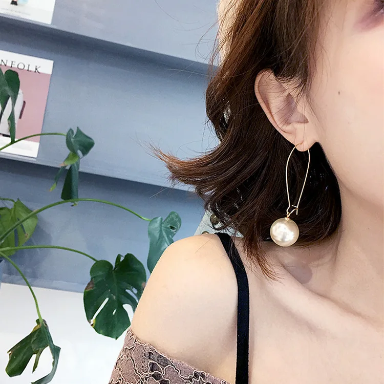 Punk 2020 New Fashion Earring Personality Temperament Wild Simple Pearl Long Ladies Earrings Wholesale Sales Hot Sale Earrings