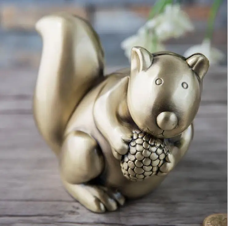 

CreativeCartoon Squirrel Bronze Color Metal Piggy Bank Money Saving Coin Dispenser As Secret Box For Kids GiftsSNG038