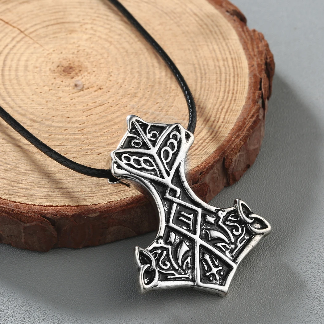 Cxwind Nordic Vikings Amulet Pendant Necklace Legendary Viking Odin\'s Knot Hammer Runes Pendant Necklace Man Talisman Jewelry