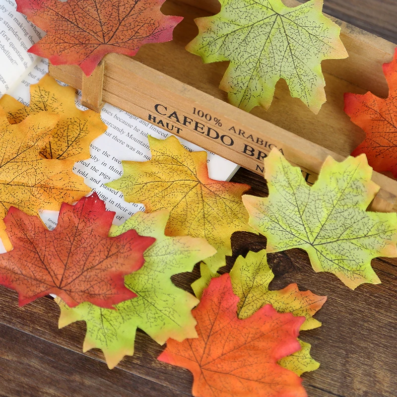 7cm Künstliche Seide Ahorn Blätter für Fotografie Requisiten Handwerk Gefälschte Vivid Blatt für Fotos hintergrund DIY Scrapbooking Dekoration