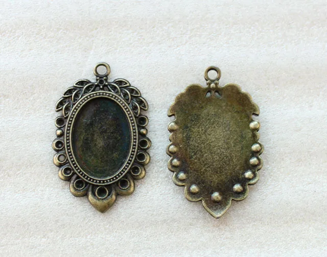 

20PCS Antiqued bronze Floral Oval Cabochon Settings Pendant Trays #23484