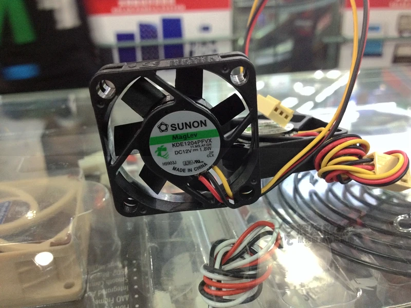 

brand new SUNON 4010 12V KDE1204PFVX switch cooling fan