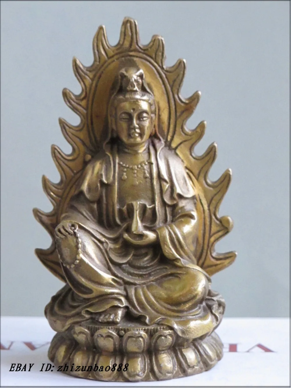 

Crafts Arts Tibetan Bronze Lucky handwork Brass Seated Buddha statues Guanyin Avalokitesvara kwan-yin wedding copper Decoration