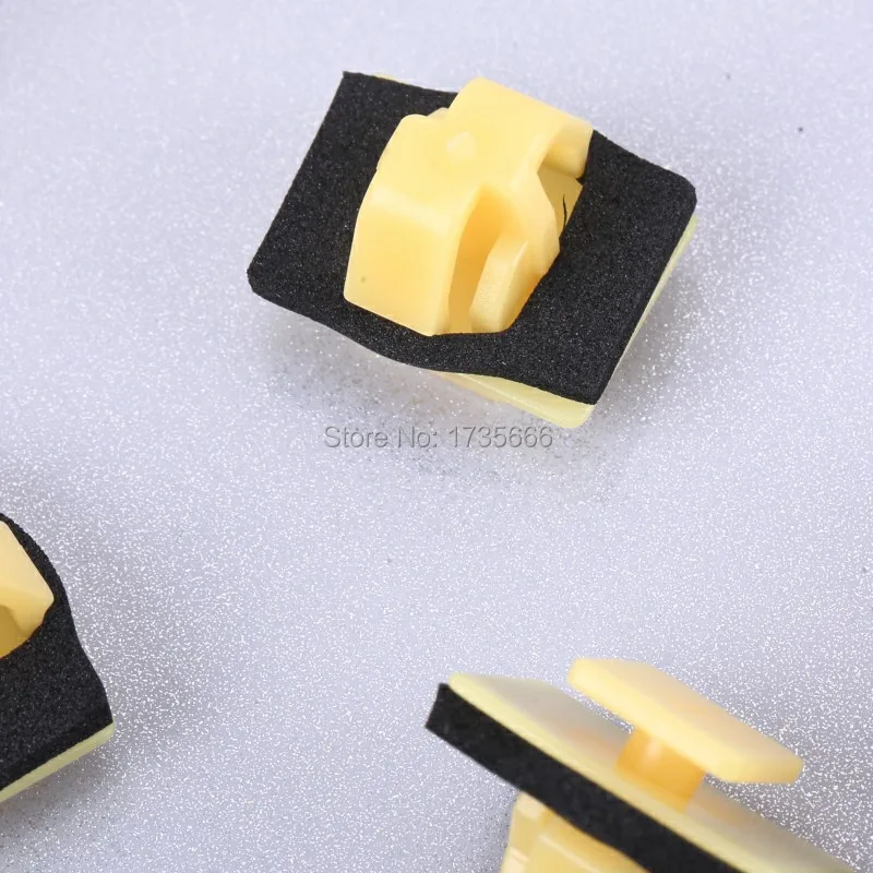 20x / 50x / 100x For Hyundai Accent Santa Fe Tiburon Rocker Moulding Clip Retainer With Sealer A21064 87758-35000