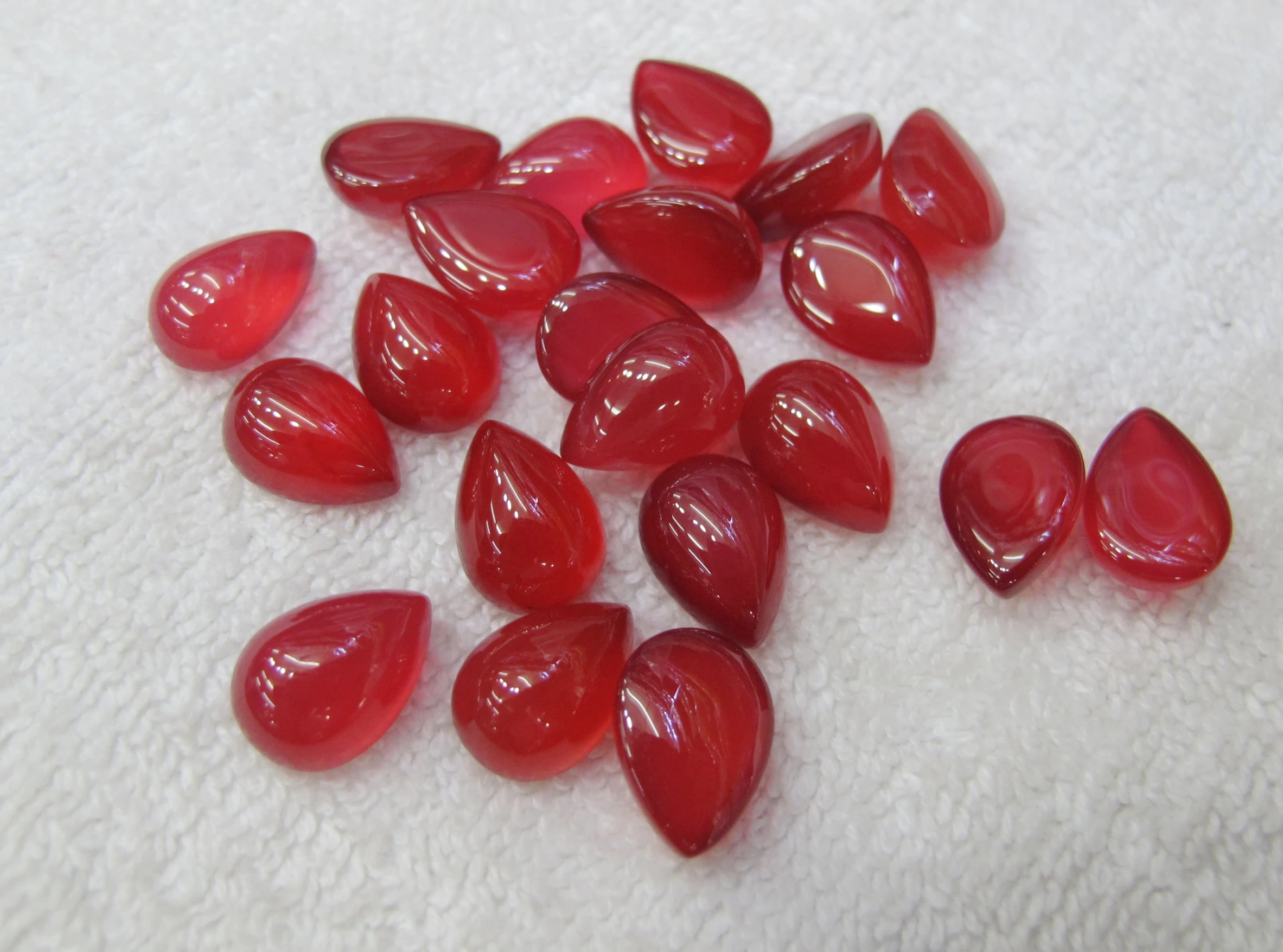 Charming Red Carnelian Agate Bead Cabochon 10*12mm Pear Shape Cabochon 20pcs/lot Natural Gem Stone Jewelry Ring Cabochon