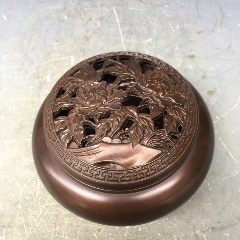 

antique QingDynasty copper pot,chrysanthemum censer, Hand carved crafts,Decoration,collection &Adornment,Free shipping