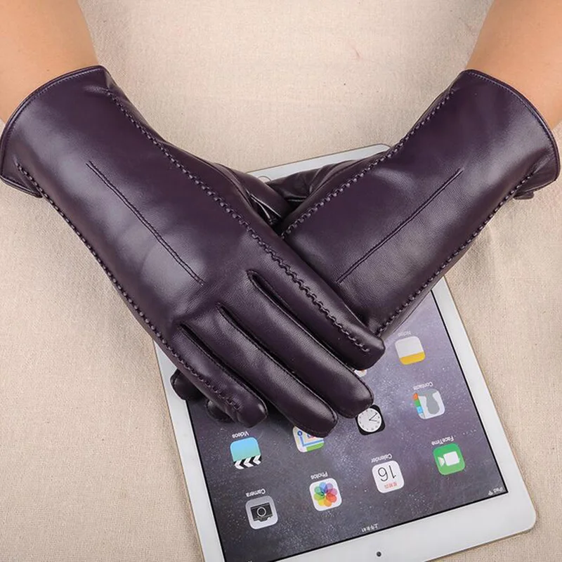 High Quality Leather Female Fashion Winter Plus Coral Velvet Warm Black Glove Women Driving Touch Phone Screen Glove Mittens L55