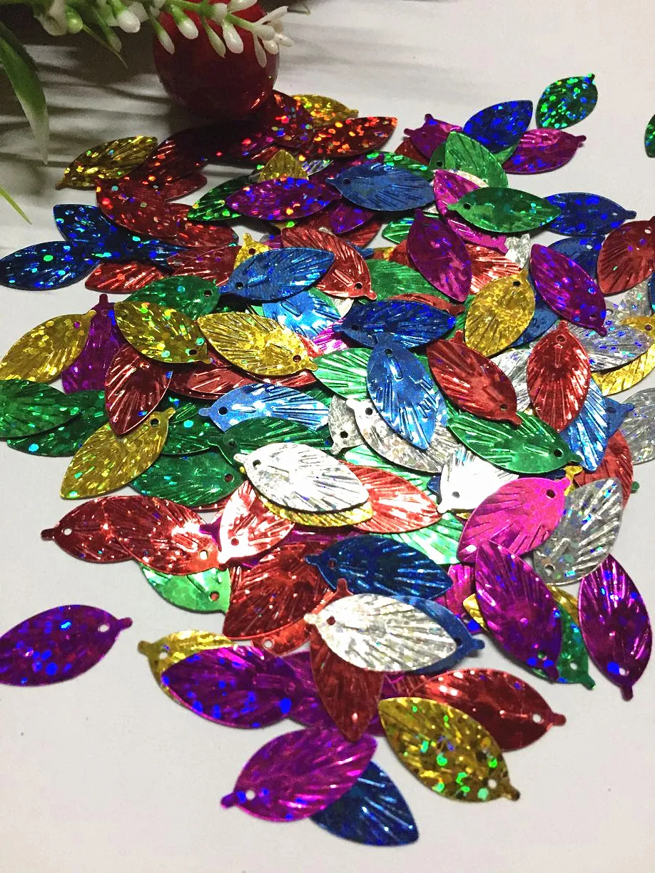 30g/lot Leaf Sequins 9*18mm PVC Flat Paillette Hologram Decoration Cute Small Leaves Mix Laser Colors