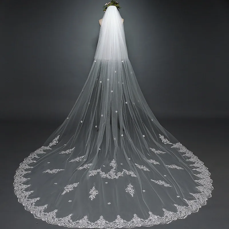 

2021 New Arrival 3 Meter Cathedral Wedding Veils Long Lace Edge Bridal Veil with Comb Two Layers Veil With Front Veil