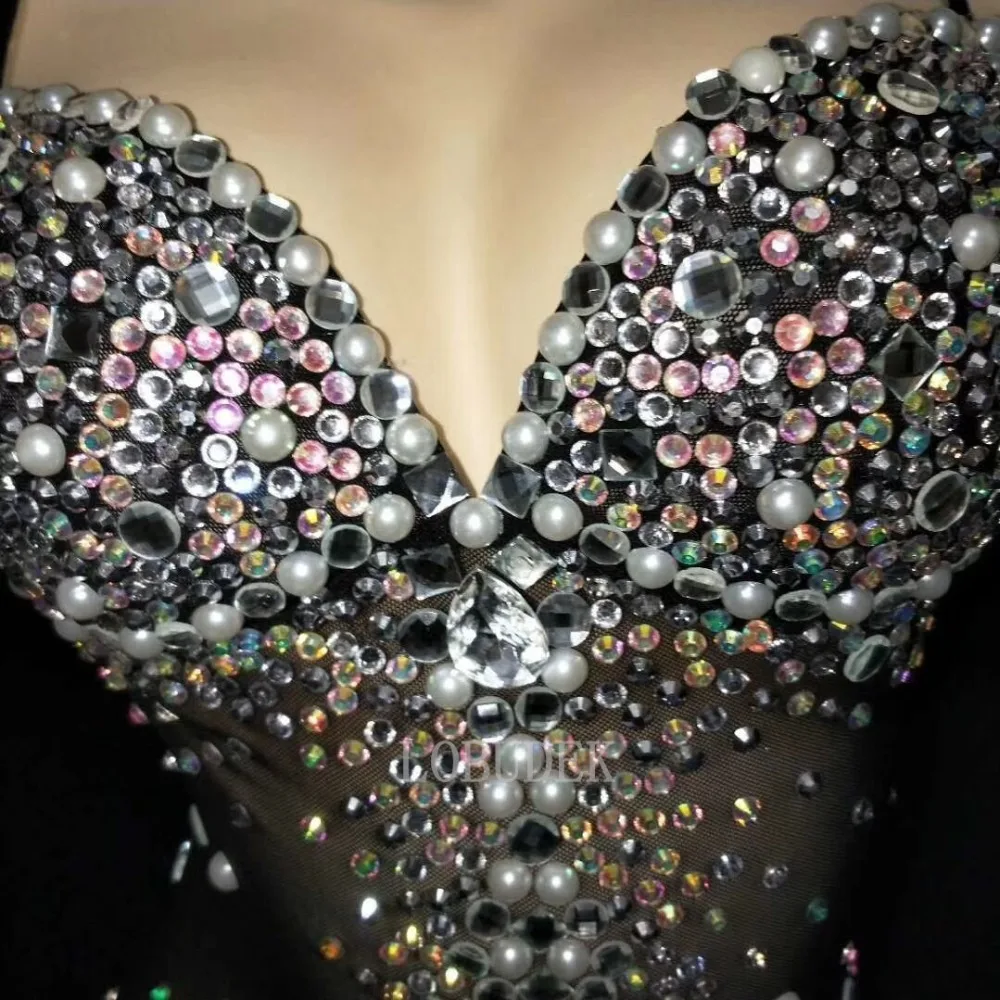 女性のセクシーなボディスーツドレスバーナイトクラブ透明光沢のあるラインストーン歌手ステージパフォーマンス仮装パーティー誕生日ビーズガウン