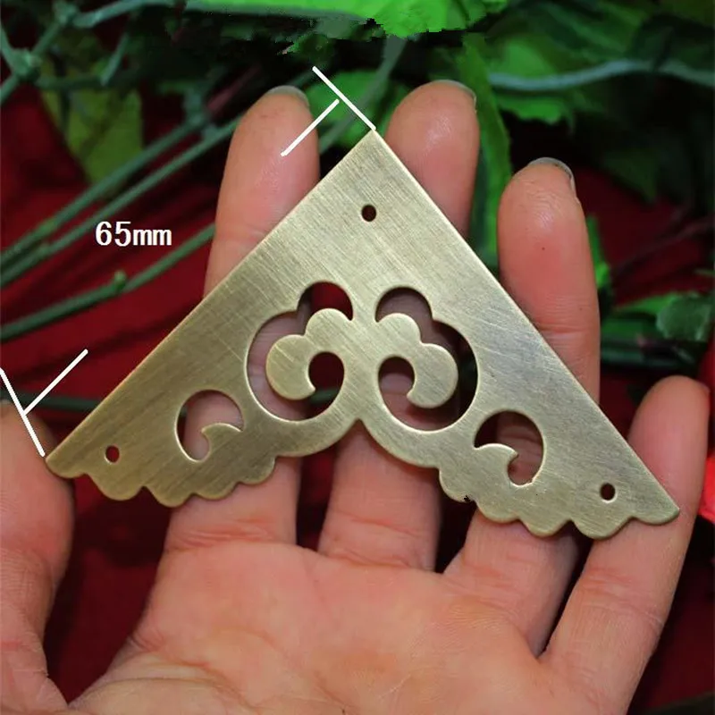 Brass Furniture Coners,Door Cover Decor,Embellishment Findings Decoration,Triangle Antique Bronze Lucky Cloud Protector,10Pcs