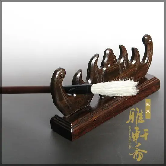 

Mahogany red sandalwood wood crafts Gallery vegetarian black bat Bige brush brush frame size for the "scholar's four jewels"