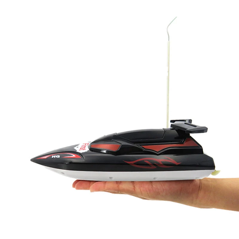 Mini Infrared Remote Control Toy Ship Model Remote Control Speed Boat Children Summer Beach Athletics Remote Control Toy Boat