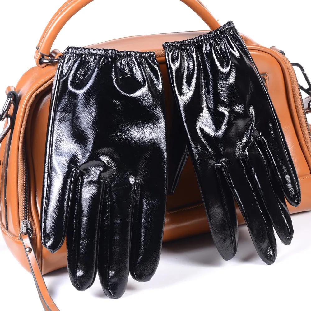 Men\'s 100% Real Leather Shiny Black Patent Leather Unlined shrink Wrist Short GLOVES