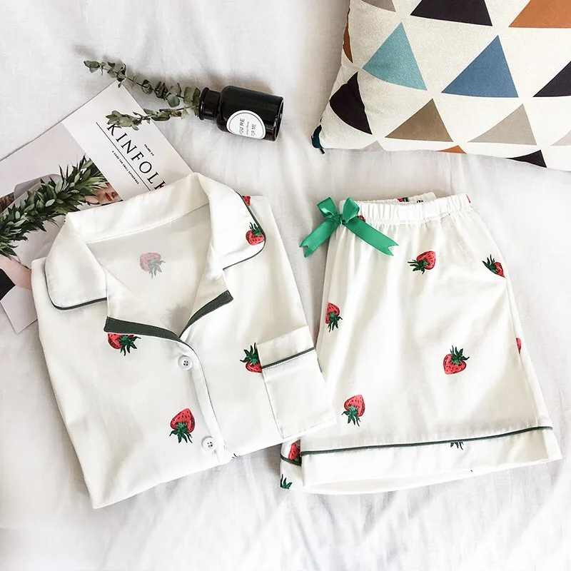 

Summer Women Pajamas Suit Strawberry Printing Short Sleeve Turn-down Collar Elastic Waist Shorts Girls Home Lovely Two Piece Set