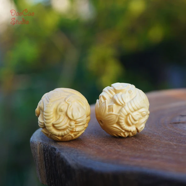 Natural Boxwood Beads Carved Elephant , Pendant Tiny Charms Mala Japa Beads Shambhala Bracelet Jewellry Findings DIY Accessories