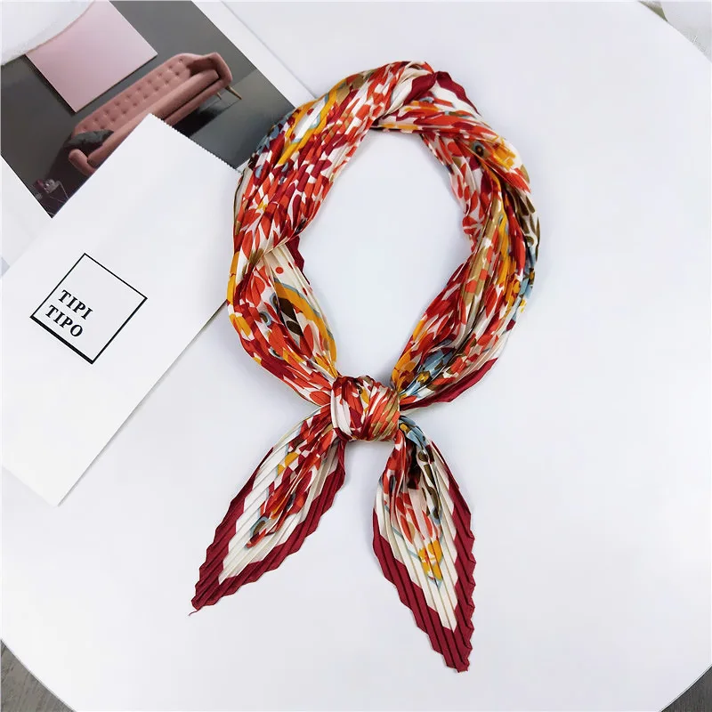 HOT Spring Korean Fashionable Pleated Scarf Print Floral Square Silk Scarf For Ladies Scarves Foulard Headscarves Girl Kerchief