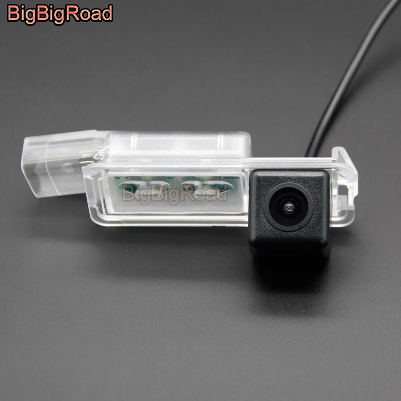 BigBigRoad Car Camera For Porsche Macan 95B 2014 2015 / Car Rear view Camera / HD CCD Night Vision / Back Up Reverse Camera