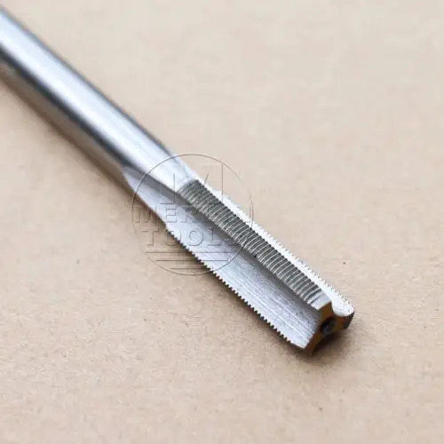7.5mm x .5 미터 HSS 오른손 탭 M7.5 x 0.5mm 피치