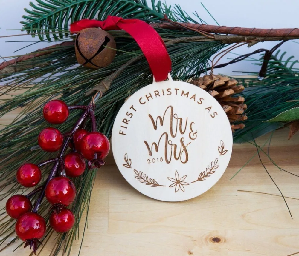 

Mr & Mrs First Christmas, Wedding Gift, Personalised Christmas Ornament , Wooden Labels, Christmas Decorations 2023,Party Favor