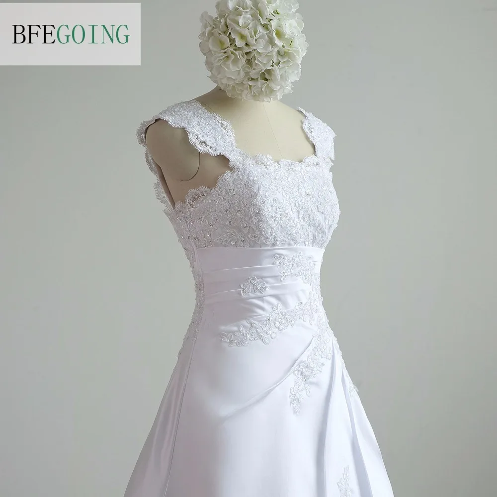 New Arrival Fashion Satin A-Line Wide Straps Appliques Floor-Length Chapel Train  Wedding Dress