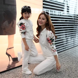 2018 Autumn Mom and Daughter Family Matching Clothing Mom And Girls Family Look Outfit Mother Daughter Winter Clothes Set