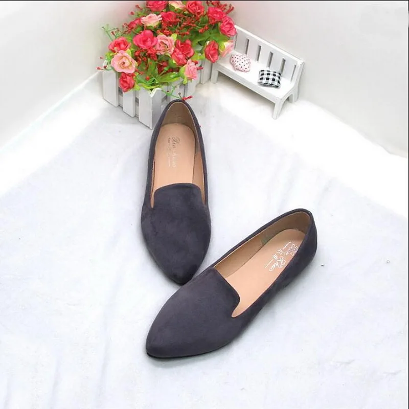 

New Autumn Europe And United States Flat Pointed Single Shoes Pregnant Women Large Size Women's Shoes 41-42-43-44 Small Size 31-