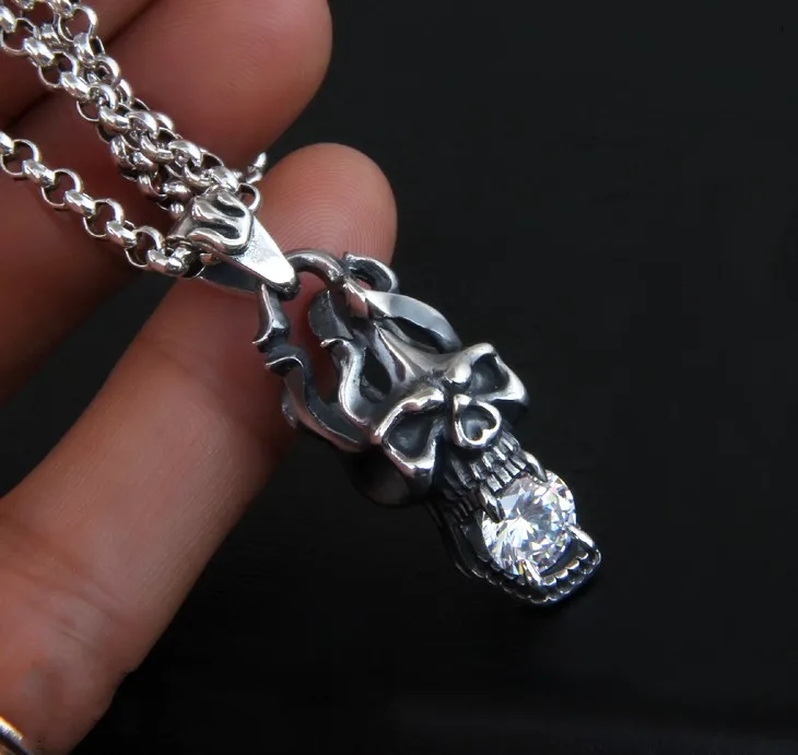 925 Silver Vintage Mature Personality Fashion skull Thai Silver Pendant Men and Women Joker Necklace Pendant