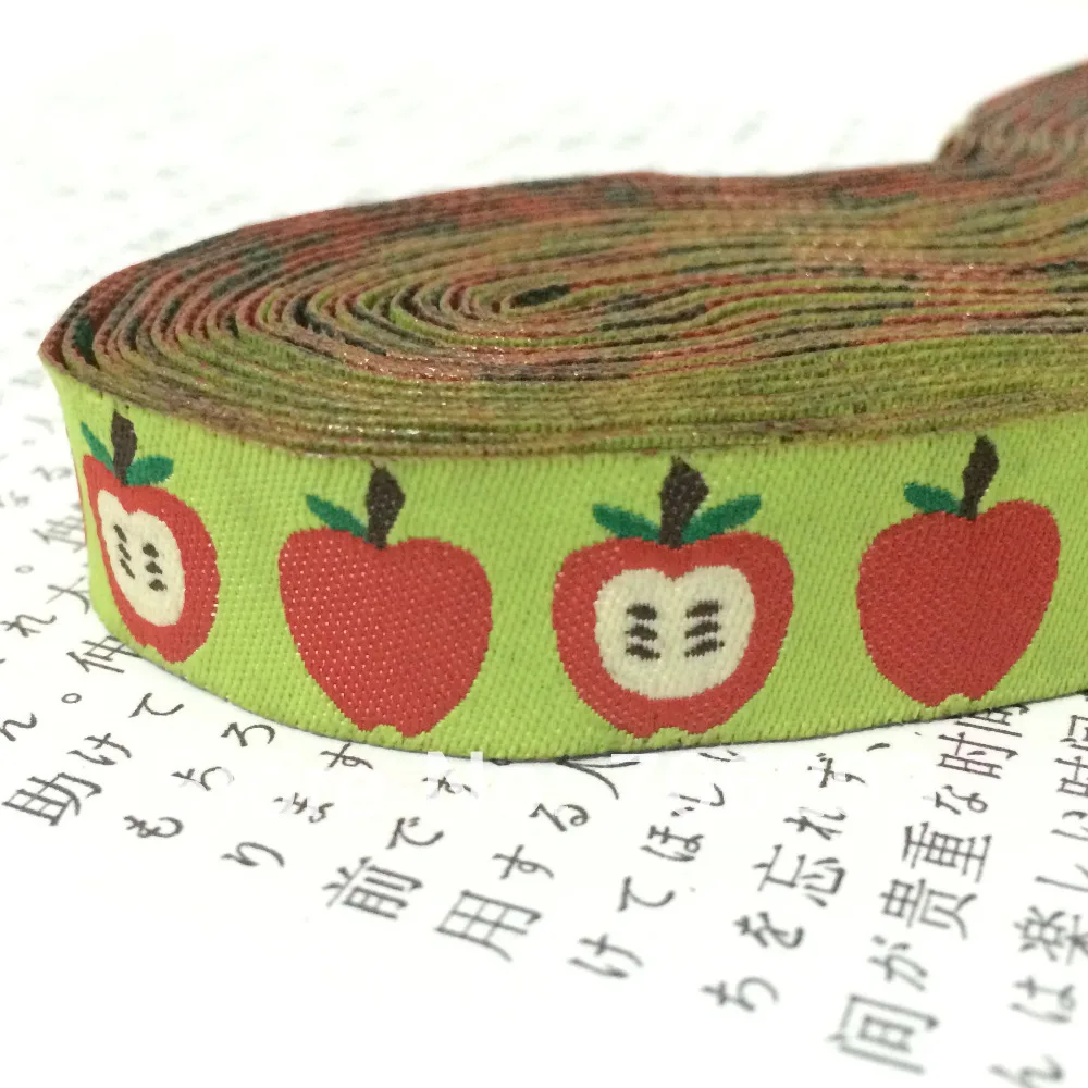 2014 NEW wholesale 5/8 '(16 mmx10yards) 100% Polyester Woven Jacquard Ribbon cartoon ribbon with fruit apple