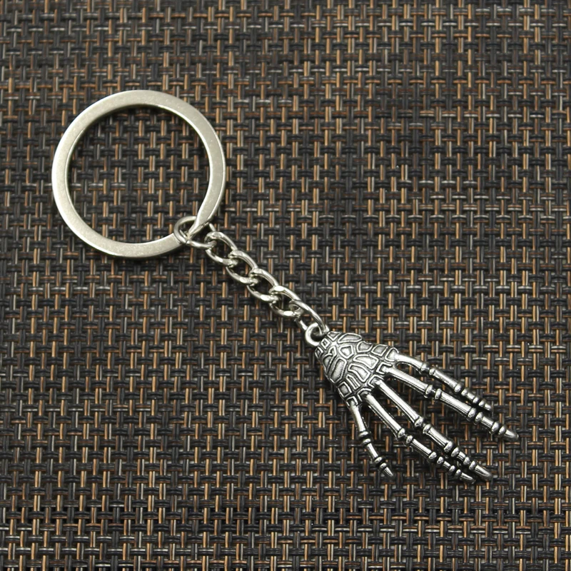 Fashion 30mm Key Ring Metal Key Chain Keychain Jewelry Antique Silver Color Plated Skeleton Skull Claws 39x20mm Pendant