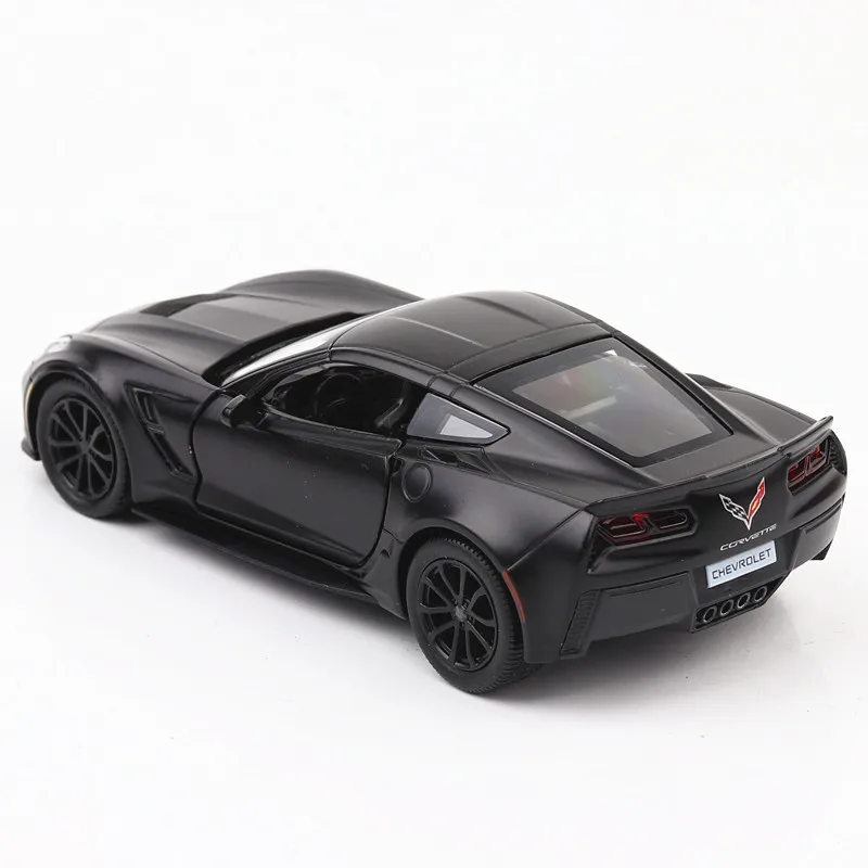 1/36 Chevrolet Corvette C7 Diecast Legering Model Pull Back Auto Kinderen Geschenken