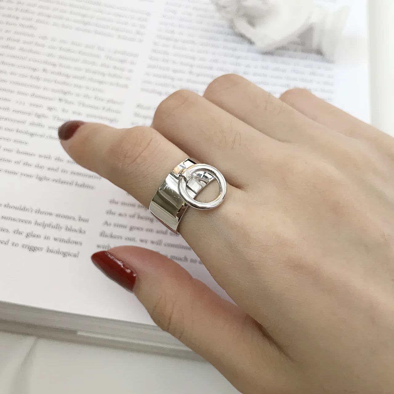 S925 Sterling Silver Large Circle opening wide edition ring personality Silver Ring with adjustable smooth surface Geometric