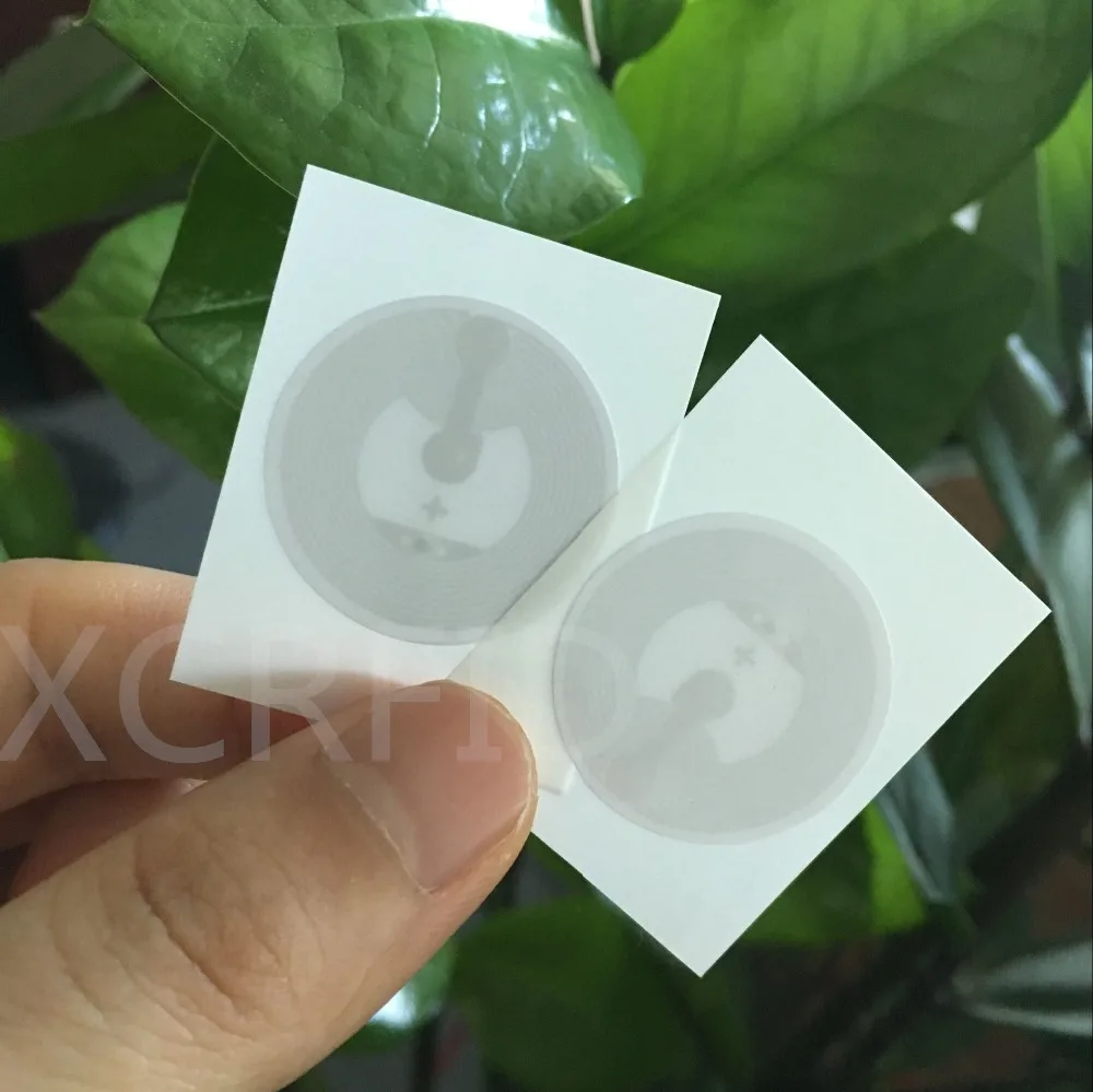 10pcs NTAG215 NFC TAG NFC Forum Type 2 with 540 byte NFC Adhesive Labels Stickers Written for Amiibo Tagmo