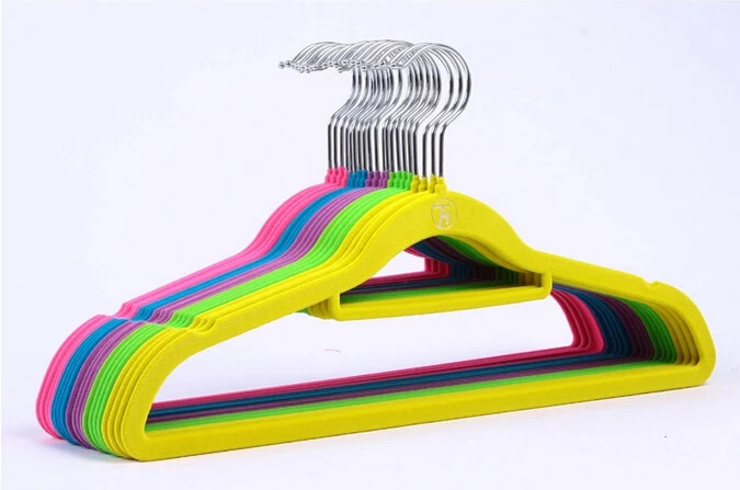 Free Shipping !!Colorful Quality Flocking Velvet Hanger New Fashionable Plastic Clothes Hangers Cheap Hanger Hot Sale