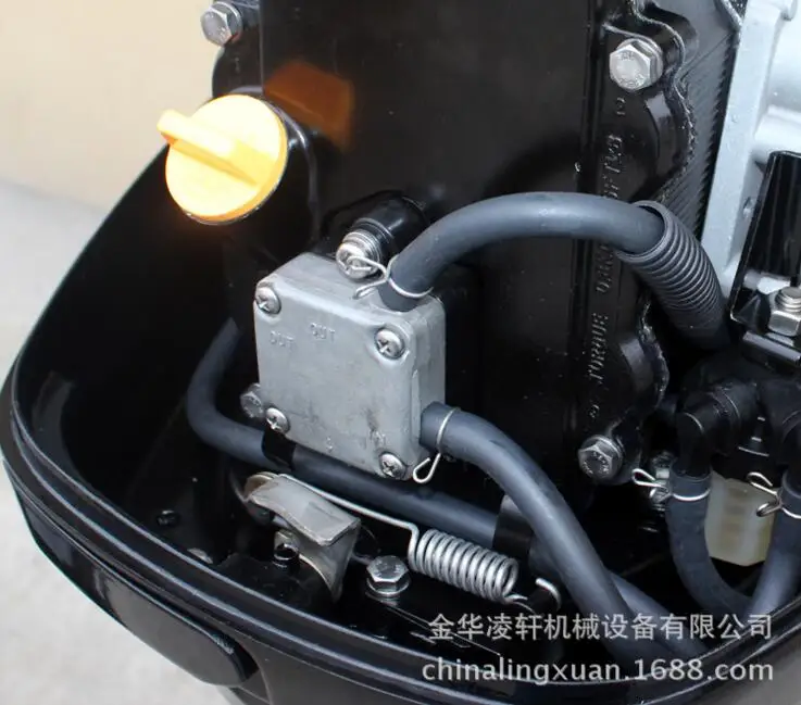 

Топливный насос для подвесного двигателя Yamaha 4-тактный 9,9 л.с. 15 л.с. F15 F9,9 66M-24410-10-00 66M-24410-11-00 66M-24410
