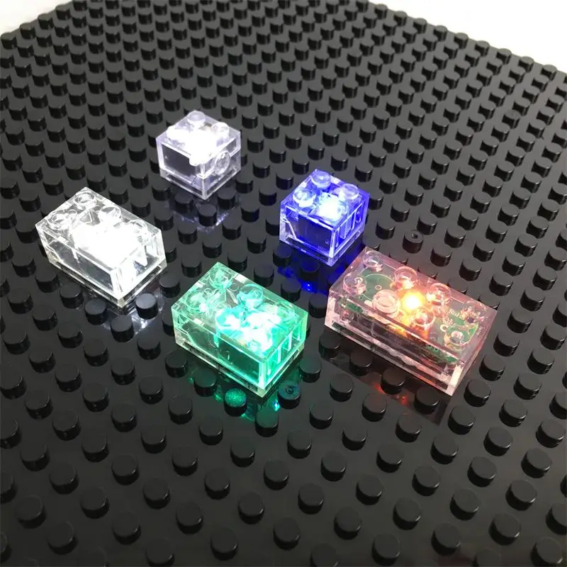 5pcs/lot Luminous Blocks LED Light Diy Strobe Luminescent Double Flash Lamp Colorful Light Accessories Bricks Toys for Children