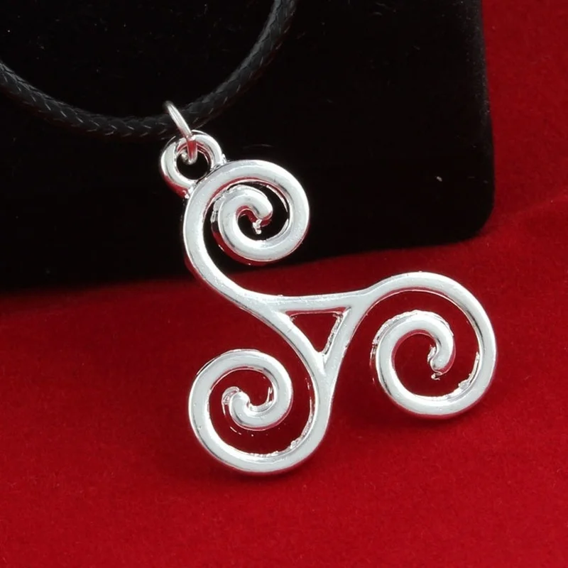 Fashion Delicate  Triskele Triskelion Allison Argent Pendant Necklace Teen Wolf Jewelry For Men and Women