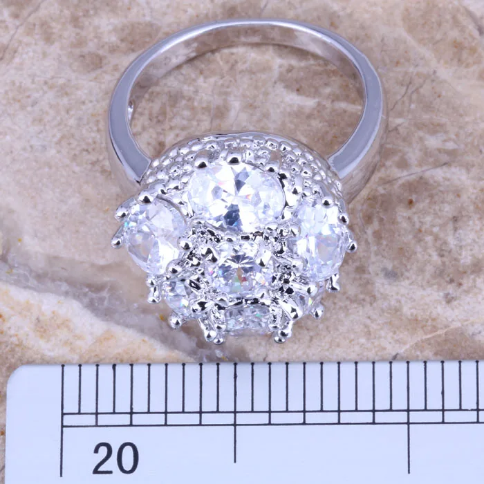 Magnificent White CZ Silver Plated  Women's Jewelry Ring Size 6 / 7 / 8 / 9 R0563