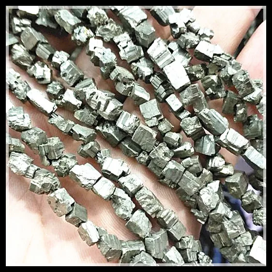 

1 STRING Nature Pyrite Chips Natural Mine For Charms Bracelets Making Jewelry Findings DIY Beads 4-6MM 1 Strings 15.5Inches