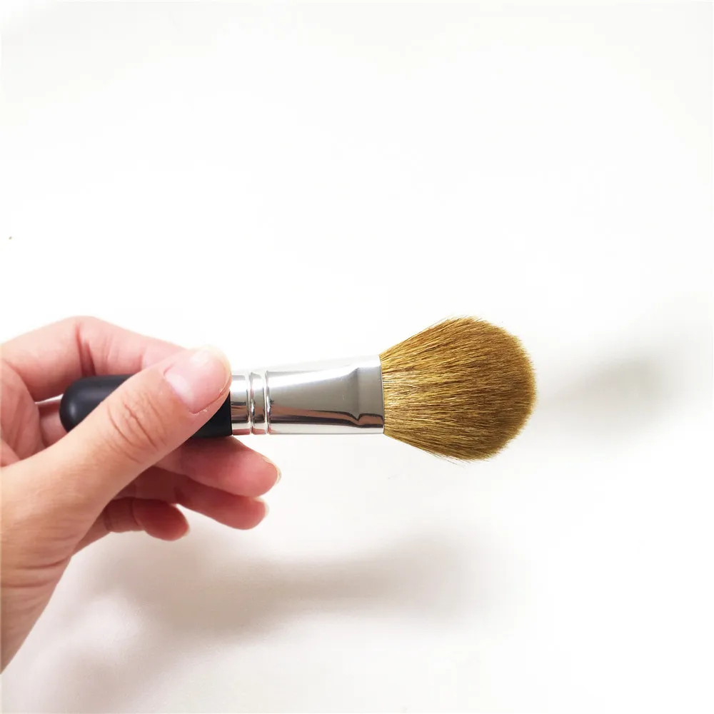 BM-SERIES Flawless Face Brsuh - Perfect for Minerals Foundation or Blush Powders - Beauty Makeup Brush Tools