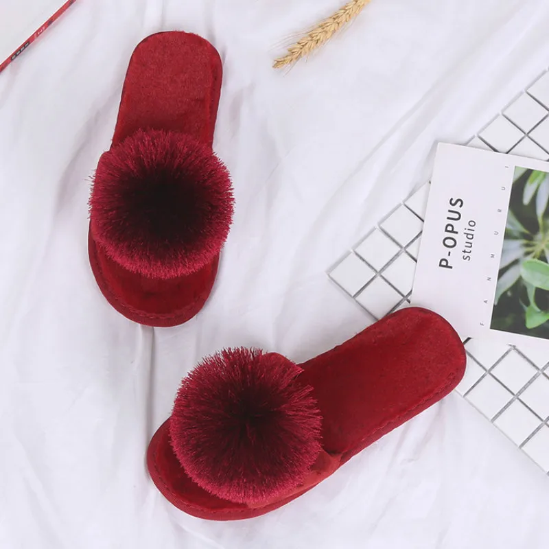 Taomengsi new fur ball slippers thickened plush home women\'s soft-soled non-slip floor open-toed red slippers all the year round